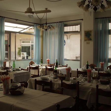 Hotel Aquilia Laigueglia Exteriör bild
