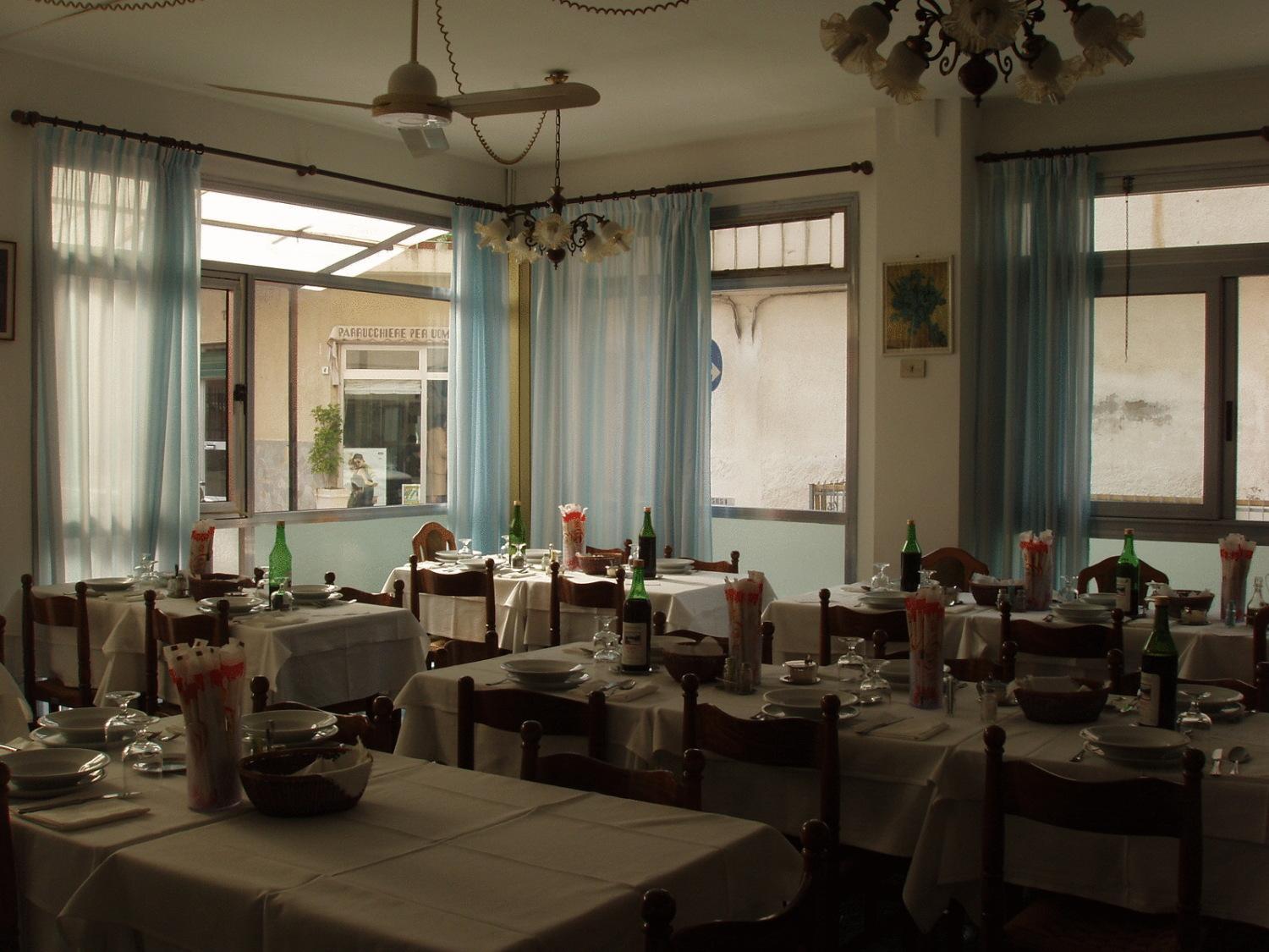 Hotel Aquilia Laigueglia Exteriör bild
